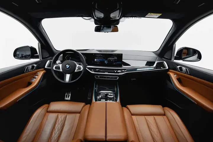 https://driveme-uae-kings.s3.me-central-1.amazonaws.com/media/images/cars/kings-uae-car-0344e4a0-ddb0-4f12-bac7-2e384603097c_preview.webp