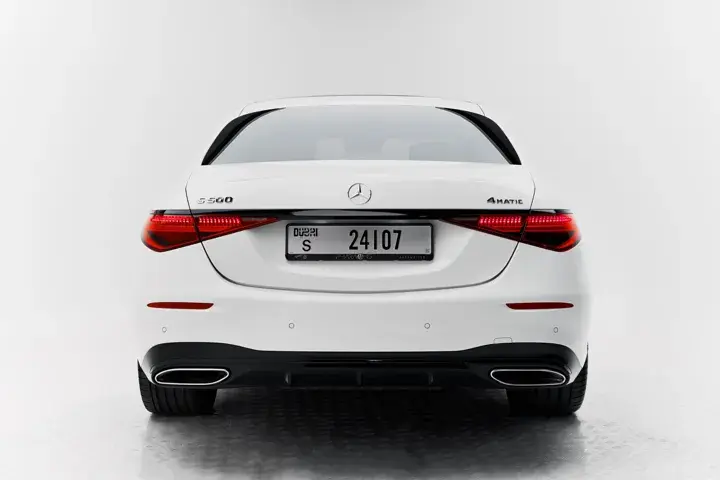 https://driveme-uae-kings.s3.me-central-1.amazonaws.com/media/images/cars/kings-uae-car-0bc82ada-f03c-4094-8e15-8ca5120bd099_preview.webp