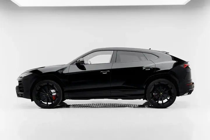 https://driveme-uae-kings.s3.me-central-1.amazonaws.com/media/images/cars/kings-uae-car-0ccdce8a-8ffc-40f2-9f1f-48520384e126_preview.webp