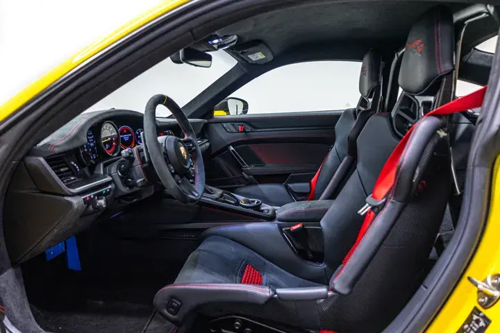 https://driveme-uae-kings.s3.me-central-1.amazonaws.com/media/images/cars/kings-uae-car-10e2c7e5-5750-43e9-b7f4-4b3ecbb93991_preview.webp