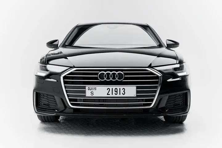 https://driveme-uae-kings.s3.me-central-1.amazonaws.com/media/images/cars/kings-uae-car-14b4d5cf-0a47-4216-8b93-fa4812280a67_preview.webp