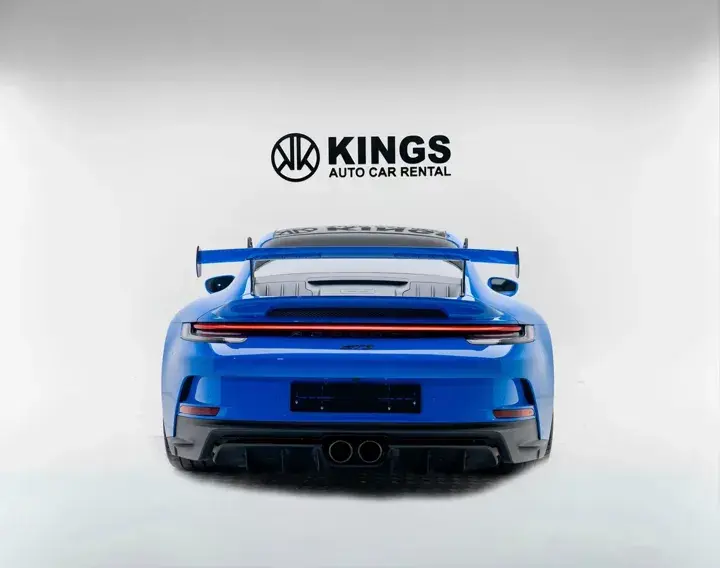 https://driveme-uae-kings.s3.me-central-1.amazonaws.com/media/images/cars/kings-uae-car-1612db04-dc02-4925-8005-23c8606efb3f_preview.webp