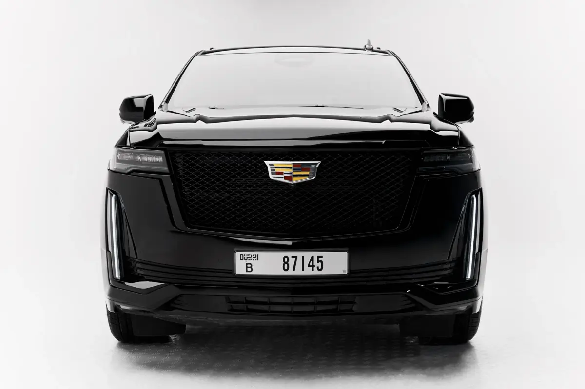 https://driveme-uae-kings.s3.me-central-1.amazonaws.com/media/images/cars/kings-uae-car-1b1c9dc0-6e7b-4f07-9922-4bd7f65adaa8.webp