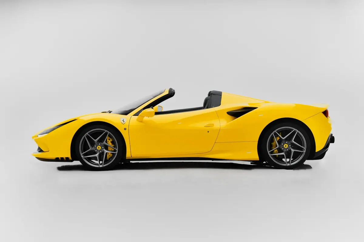 https://driveme-uae-kings.s3.me-central-1.amazonaws.com/media/images/cars/kings-uae-car-31b91a72-e772-48c7-988e-2c6d266c0fe2.webp