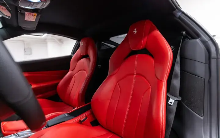 https://driveme-uae-kings.s3.me-central-1.amazonaws.com/media/images/cars/kings-uae-car-324c5a54-afcc-40b6-b5bc-c47b1887f897_preview.webp