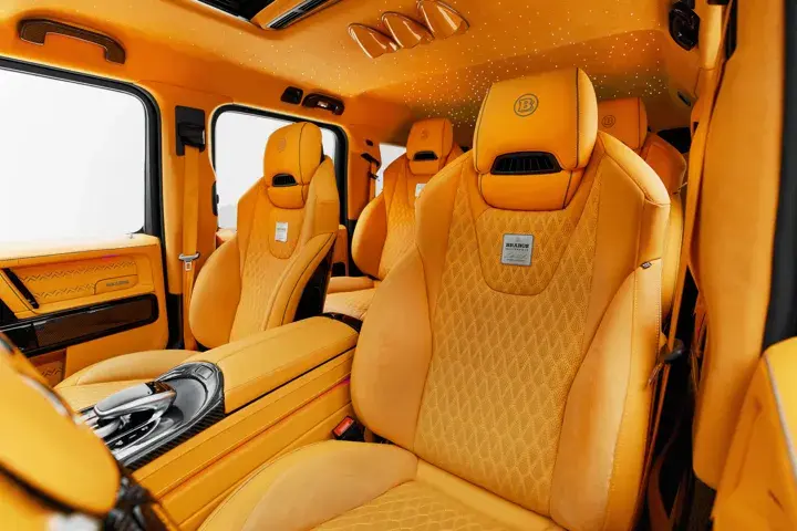 https://driveme-uae-kings.s3.me-central-1.amazonaws.com/media/images/cars/kings-uae-car-443aa934-708e-49bf-a2d6-519fa89d18ee_preview.webp
