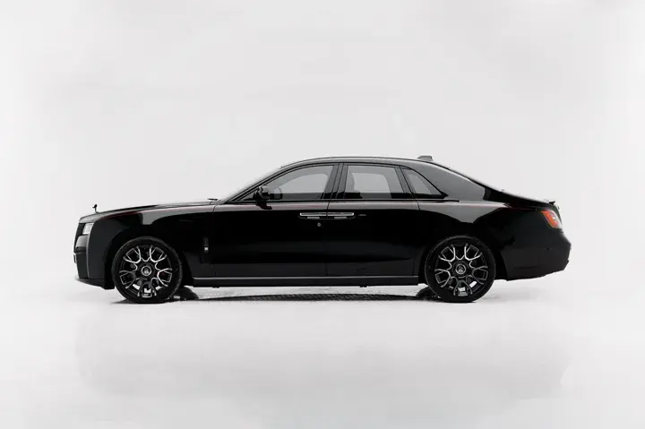 https://driveme-uae-kings.s3.me-central-1.amazonaws.com/media/images/cars/kings-uae-car-4ab2d899-aa37-4137-a4f4-8f3d0d5e3840_preview.webp