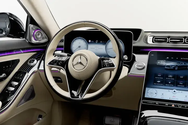 https://driveme-uae-kings.s3.me-central-1.amazonaws.com/media/images/cars/kings-uae-car-524f6669-d020-4671-b65e-2c5cab1b8d86_preview.webp