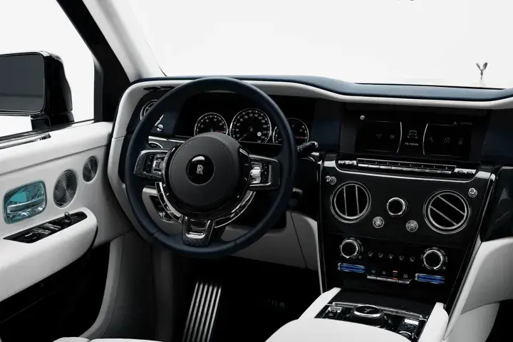 https://driveme-uae-kings.s3.me-central-1.amazonaws.com/media/images/cars/kings-uae-car-53b4e670-e5e1-4723-9f90-89eeadd8b182_preview.webp