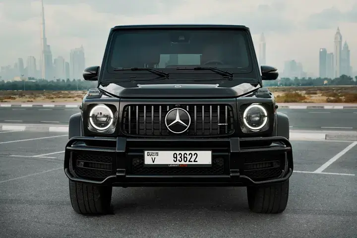 https://driveme-uae-kings.s3.me-central-1.amazonaws.com/media/images/cars/kings-uae-car-59824911-9b53-4445-8bd1-a47e0f35a92a_preview.webp