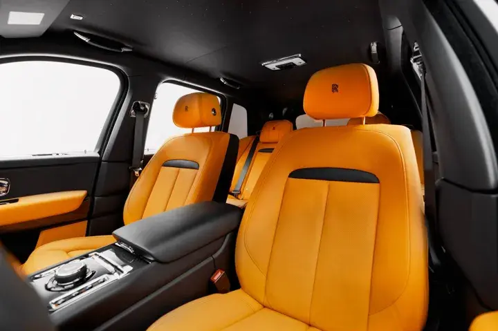 https://driveme-uae-kings.s3.me-central-1.amazonaws.com/media/images/cars/kings-uae-car-5a6f7f8a-64f6-4592-a634-023dc138936e_preview.webp
