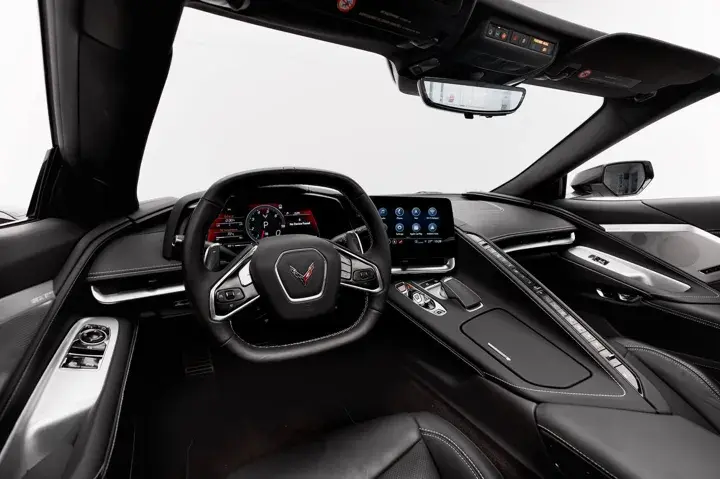 https://driveme-uae-kings.s3.me-central-1.amazonaws.com/media/images/cars/kings-uae-car-5b65574d-73bd-4961-8646-f556eca44122_preview.webp