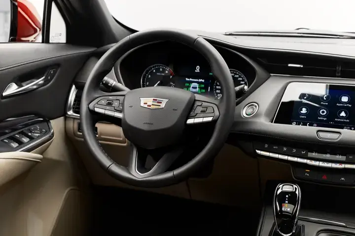 https://driveme-uae-kings.s3.me-central-1.amazonaws.com/media/images/cars/kings-uae-car-6810db7d-b3f4-4764-bf94-016aca043a73_preview.webp