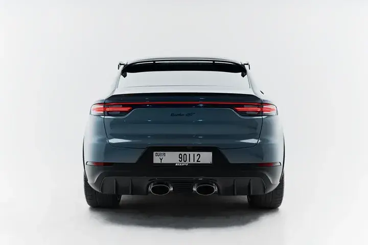 https://driveme-uae-kings.s3.me-central-1.amazonaws.com/media/images/cars/kings-uae-car-6e404064-3077-43d0-89db-a9442bd75d4c_preview.webp