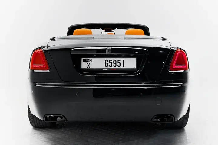https://driveme-uae-kings.s3.me-central-1.amazonaws.com/media/images/cars/kings-uae-car-7146b3d6-4b4d-47c0-acec-789f0eefd29d_preview.webp