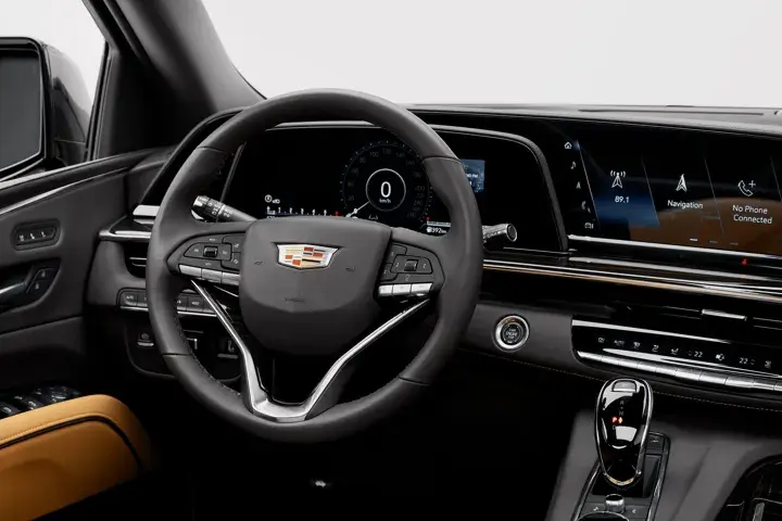 https://driveme-uae-kings.s3.me-central-1.amazonaws.com/media/images/cars/kings-uae-car-7b400135-7e89-4fb3-a69b-2154e4f4722f_preview.webp