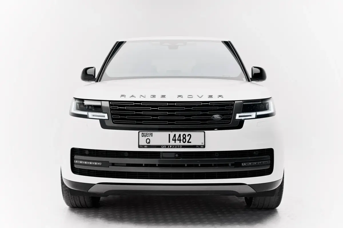 https://driveme-uae-kings.s3.me-central-1.amazonaws.com/media/images/cars/kings-uae-car-7e098265-0a9c-4a9a-9465-a427ce31456d.webp