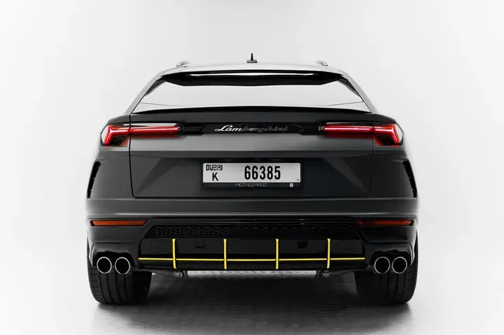https://driveme-uae-kings.s3.me-central-1.amazonaws.com/media/images/cars/kings-uae-car-85a5b828-7af4-4919-bf05-85c421d49c58_preview.webp