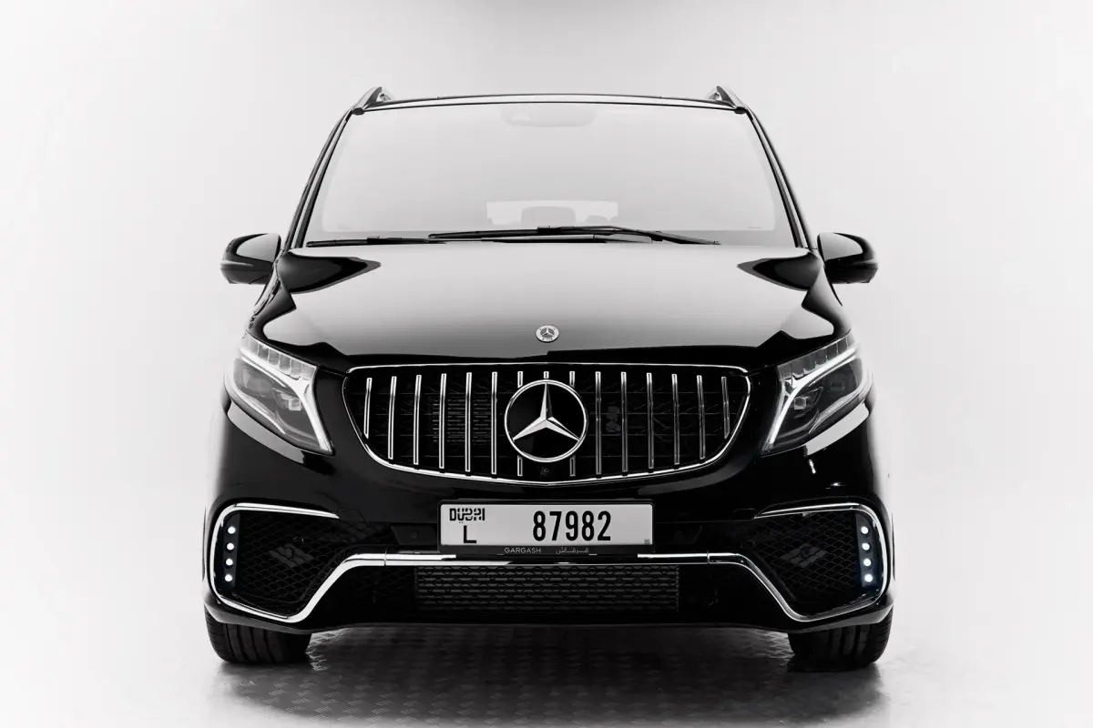 https://driveme-uae-kings.s3.me-central-1.amazonaws.com/media/images/cars/kings-uae-car-8f57978b-b46c-448e-b03b-281b506dfb1f.webp