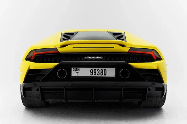 https://driveme-uae-kings.s3.me-central-1.amazonaws.com/media/images/cars/kings-uae-car-90519b8c-07b9-4a16-9e7f-930c26842c59_preview.webp