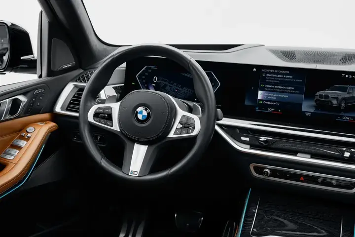 https://driveme-uae-kings.s3.me-central-1.amazonaws.com/media/images/cars/kings-uae-car-96e4bf39-6b25-4e8a-b72e-026791a3ca19_preview.webp
