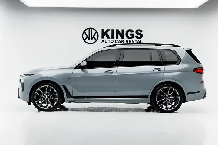 https://driveme-uae-kings.s3.me-central-1.amazonaws.com/media/images/cars/kings-uae-car-a55165f1-e073-49ab-ba9a-e6834cd13dd0_preview.webp