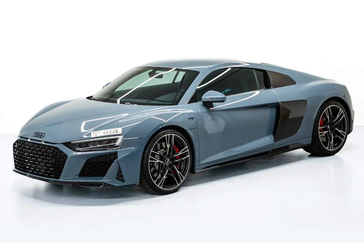 https://driveme-uae-kings.s3.me-central-1.amazonaws.com/media/images/cars/kings-uae-car-a696bdb3-6587-4d52-be7a-56b81a1ce181.webp