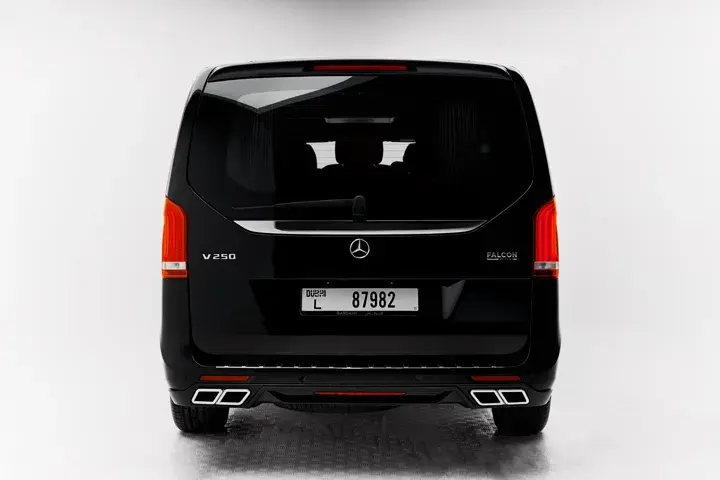 https://driveme-uae-kings.s3.me-central-1.amazonaws.com/media/images/cars/kings-uae-car-a6c9b604-e4d3-48eb-868b-40af630c73a3_preview.webp