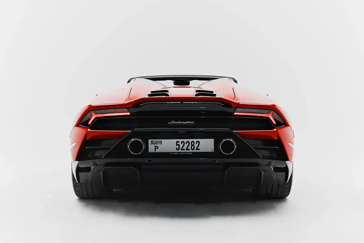 https://driveme-uae-kings.s3.me-central-1.amazonaws.com/media/images/cars/kings-uae-car-a971eb34-24e5-440b-b2f9-27ab20f2e7a0.webp