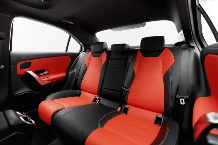 https://driveme-uae-kings.s3.me-central-1.amazonaws.com/media/images/cars/kings-uae-car-b09da0ac-7d5b-4e48-ad26-5922b79006b5_preview.webp