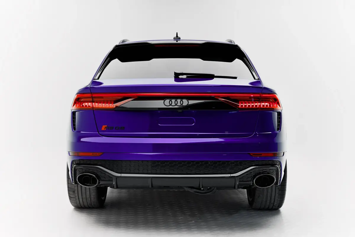 https://driveme-uae-kings.s3.me-central-1.amazonaws.com/media/images/cars/kings-uae-car-b60f00ca-f5ef-4aec-a622-dcdf992818b4.webp