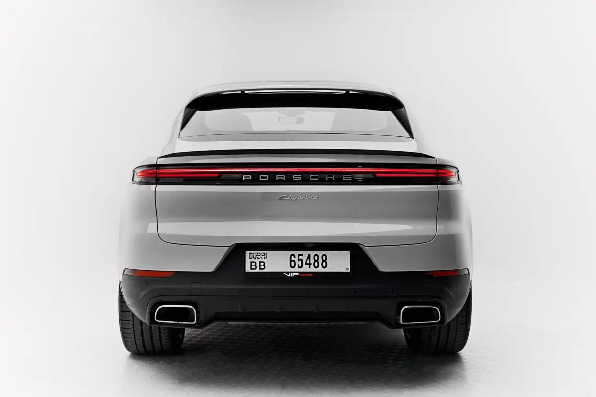 https://driveme-uae-kings.s3.me-central-1.amazonaws.com/media/images/cars/kings-uae-car-bd30c8cf-6db4-43fe-9242-a78a5687ddfa.webp