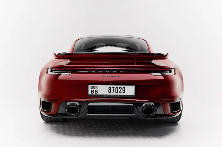 https://driveme-uae-kings.s3.me-central-1.amazonaws.com/media/images/cars/kings-uae-car-c18e9fb9-4aa9-49e8-ad79-575730915ccc_preview.webp