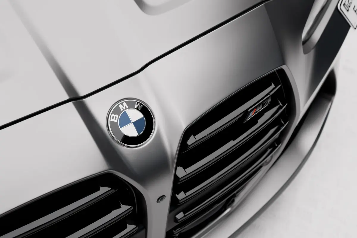 https://driveme-uae-kings.s3.me-central-1.amazonaws.com/media/images/cars/kings-uae-car-c703063a-16a1-4214-87d3-bdc012dcd180.webp