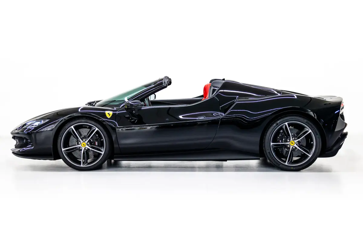 https://driveme-uae-kings.s3.me-central-1.amazonaws.com/media/images/cars/kings-uae-car-d53417a3-7ca1-4d9c-acb3-f40bf8326381.webp
