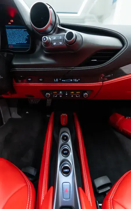 https://driveme-uae-kings.s3.me-central-1.amazonaws.com/media/images/cars/kings-uae-car-e1928d93-256e-4f71-b184-b5f881bc85bb_preview.webp