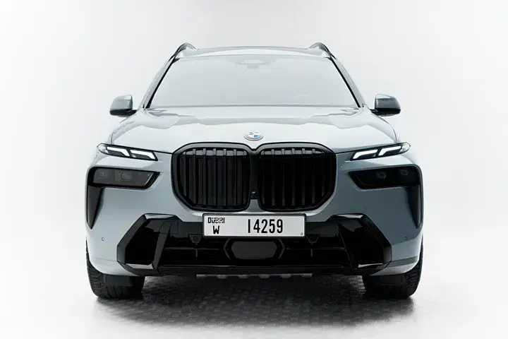 https://driveme-uae-kings.s3.me-central-1.amazonaws.com/media/images/cars/kings-uae-car-ea0efeb3-2354-4ea4-9de5-ae3e561997ba_preview.webp