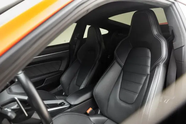 https://driveme-uae-kings.s3.me-central-1.amazonaws.com/media/images/cars/kings-uae-car-eadda9ad-4ee1-4f50-9459-29f7f0eb051b_preview.webp