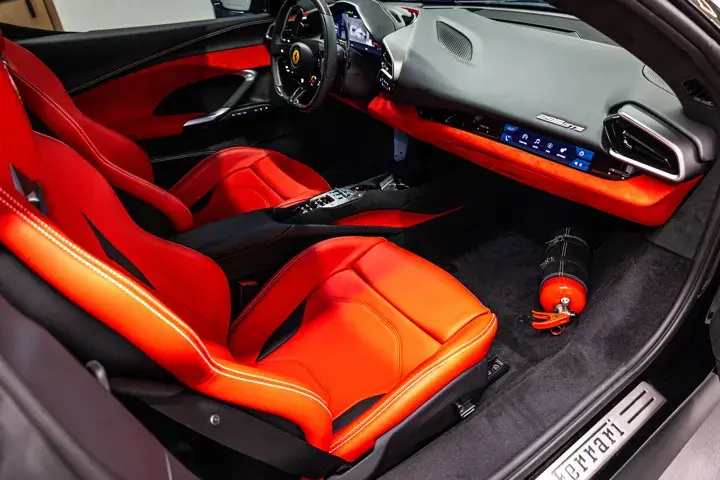 https://driveme-uae-kings.s3.me-central-1.amazonaws.com/media/images/cars/kings-uae-car-f700bc48-6856-4dfa-8f0f-ea3bad0d8b4d_preview.webp