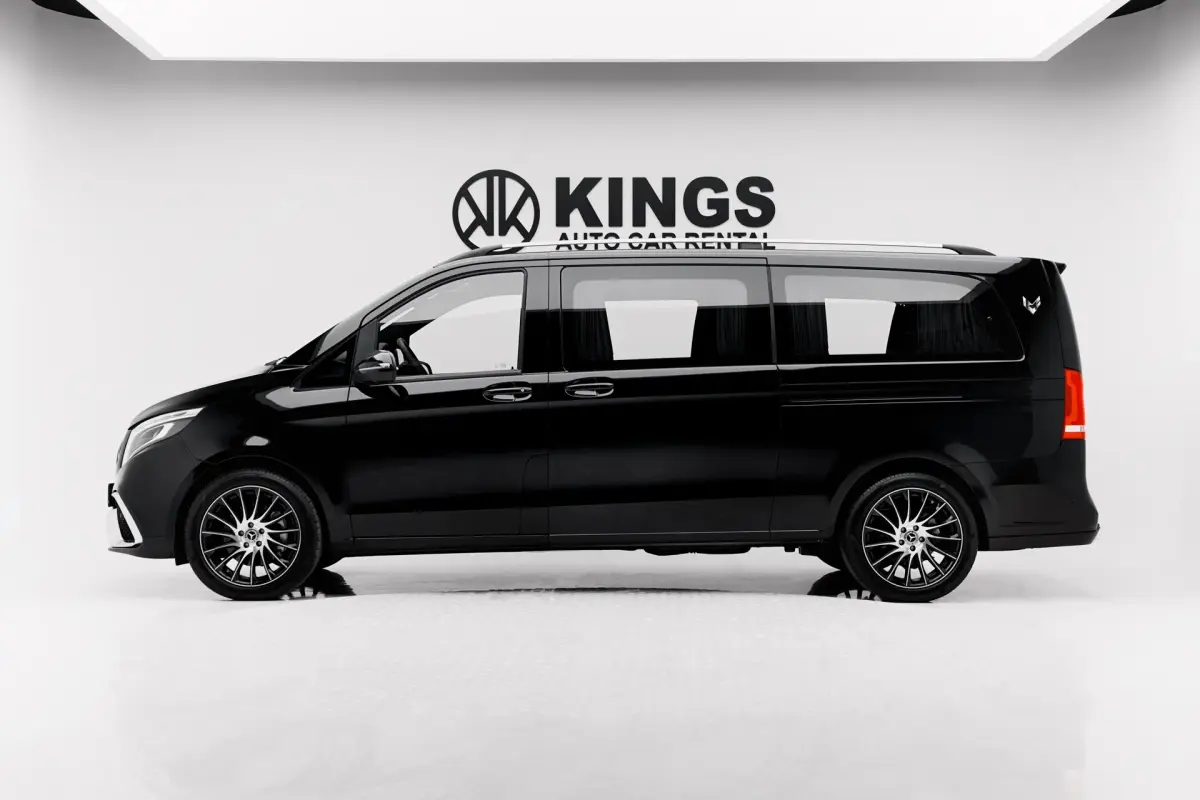 https://driveme-uae-kings.s3.me-central-1.amazonaws.com/media/images/cars/kings-uae-car-f7f15d83-662d-4815-a035-6bd7ee454d00.webp
