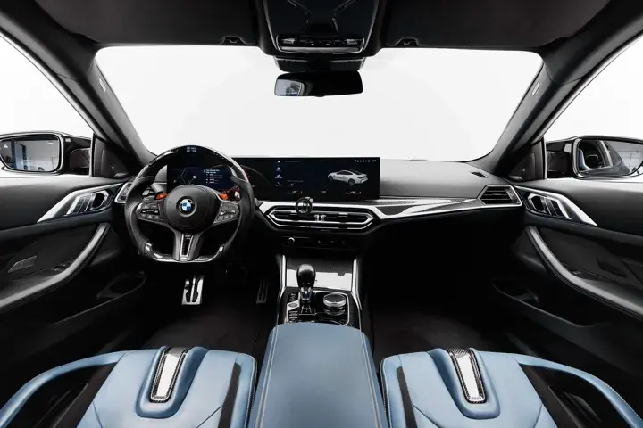https://driveme-uae-kings.s3.me-central-1.amazonaws.com/media/images/vehicles/kings-uae-vehicle-08a74357-15ab-499f-a884-d2908e0b61eb_preview.webp