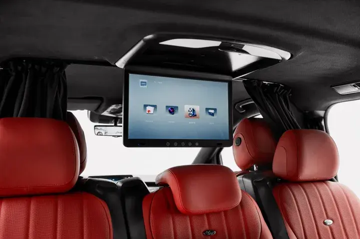 https://driveme-uae-kings.s3.me-central-1.amazonaws.com/media/images/vehicles/kings-uae-vehicle-1984fde0-fcb9-46c0-873c-986027b62c7c_preview.webp