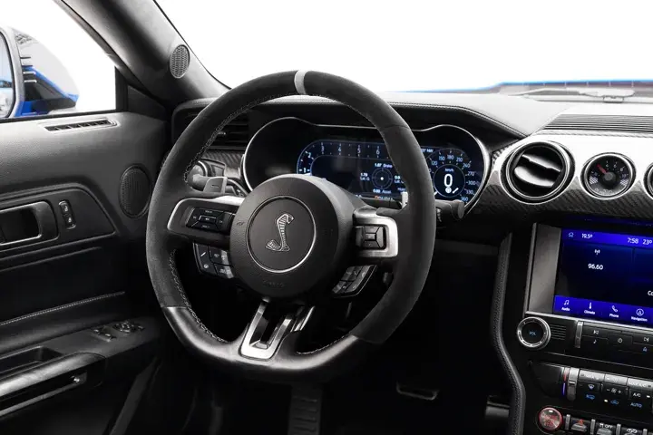 https://driveme-uae-kings.s3.me-central-1.amazonaws.com/media/images/vehicles/kings-uae-vehicle-448edfa9-824e-4517-8e8a-2313e19ad808_preview.webp