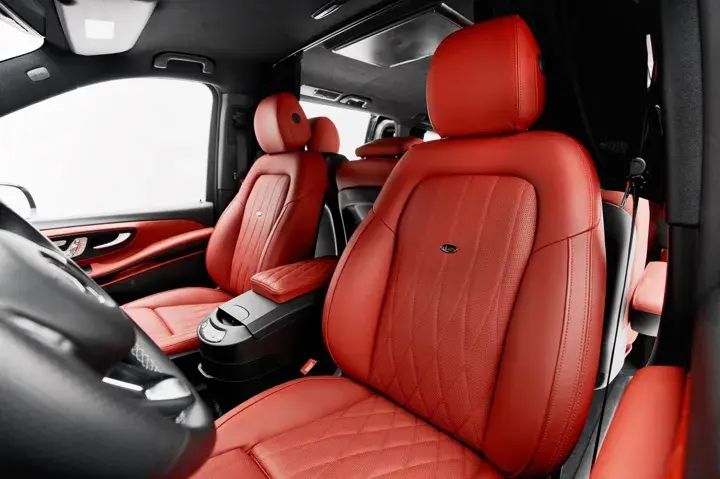 https://driveme-uae-kings.s3.me-central-1.amazonaws.com/media/images/vehicles/kings-uae-vehicle-5e276fa9-930b-4394-9cca-d1d46d17aeb5_preview.webp