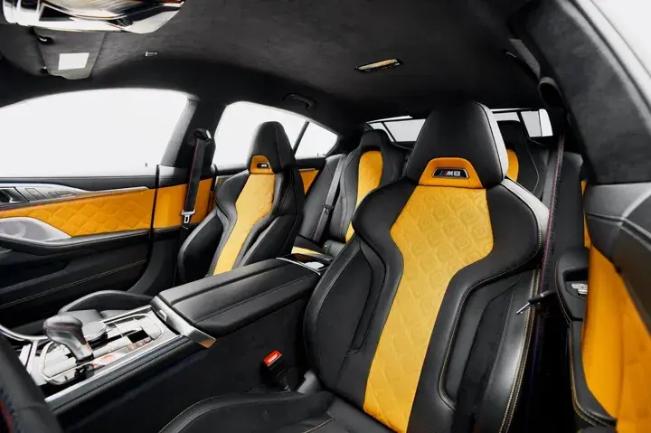 https://driveme-uae-kings.s3.me-central-1.amazonaws.com/media/images/vehicles/kings-uae-vehicle-731fc432-3298-4951-8ef6-6cdf66047864_preview.webp
