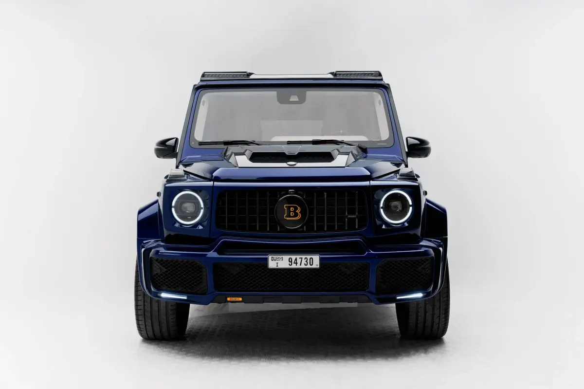 https://driveme-uae-kings.s3.me-central-1.amazonaws.com/media/images/vehicles/kings-uae-vehicle-73f70f6e-dc13-4380-96ec-92a244d0d0da.webp