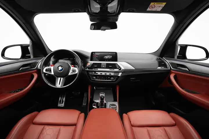 https://driveme-uae-kings.s3.me-central-1.amazonaws.com/media/images/vehicles/kings-uae-vehicle-800e05ac-6f44-4c80-a890-742e53498ac3_preview.webp