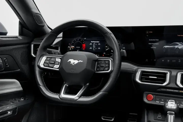 https://driveme-uae-kings.s3.me-central-1.amazonaws.com/media/images/vehicles/kings-uae-vehicle-9ff325f7-fae3-4a97-84bd-2da52ff0e9e2_preview.webp