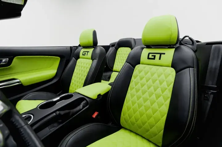 https://driveme-uae-kings.s3.me-central-1.amazonaws.com/media/images/vehicles/kings-uae-vehicle-a78d6172-7b31-4fb0-bd0d-89b8cae118ad_preview.webp