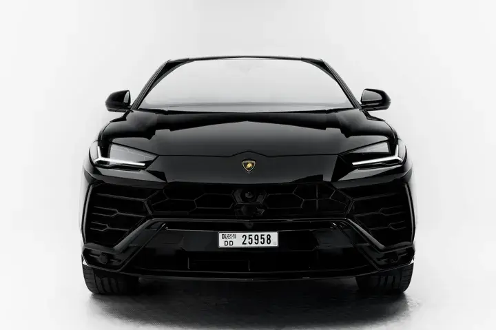 https://driveme-uae-kings.s3.me-central-1.amazonaws.com/media/images/vehicles/kings-uae-vehicle-b2a2408c-f9f9-490b-87aa-51aa027fff0d_preview.webp